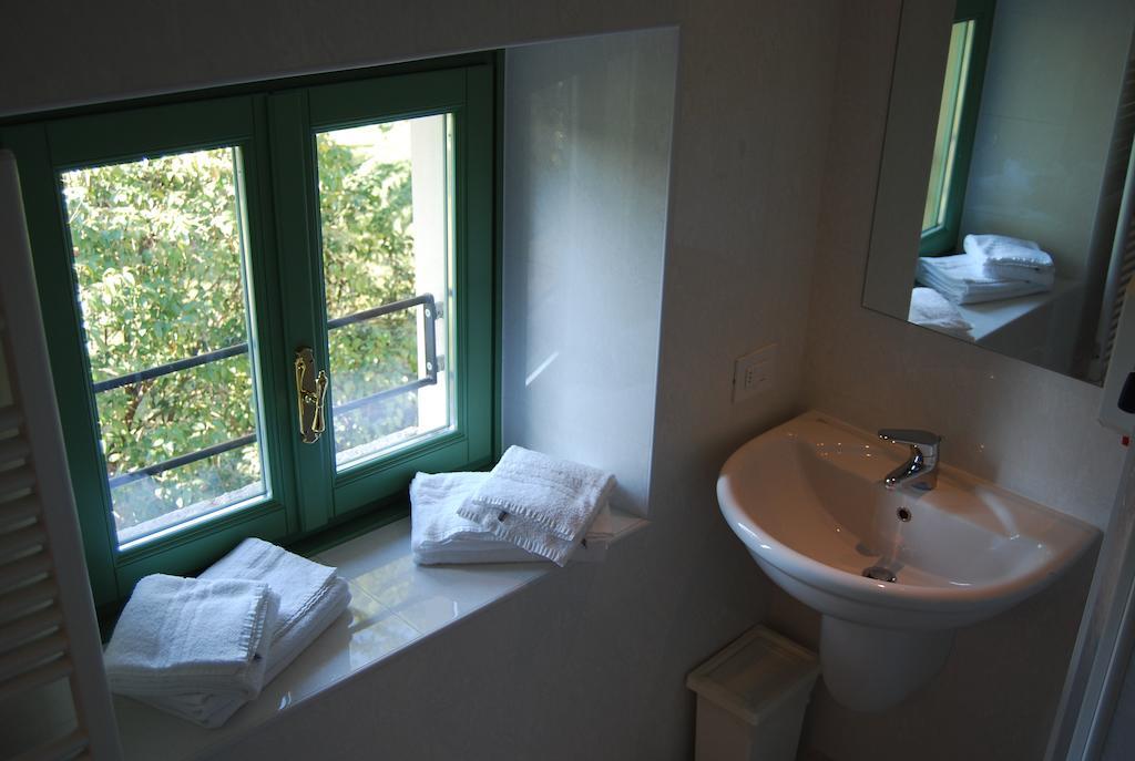 Residence Delle Tre Corone Trescore Balneario Zimmer foto